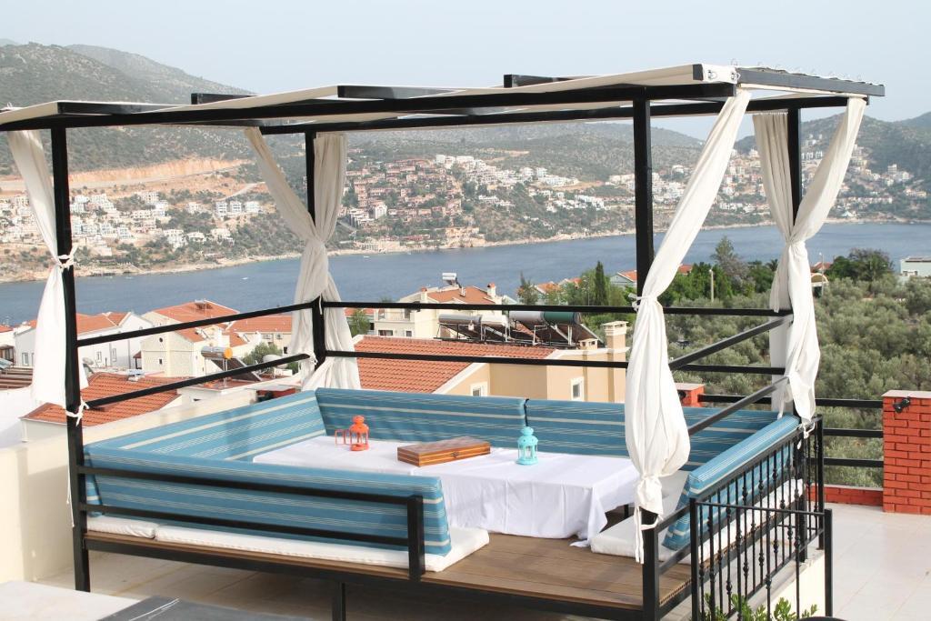 Lizo Hotel Калкан Экстерьер фото