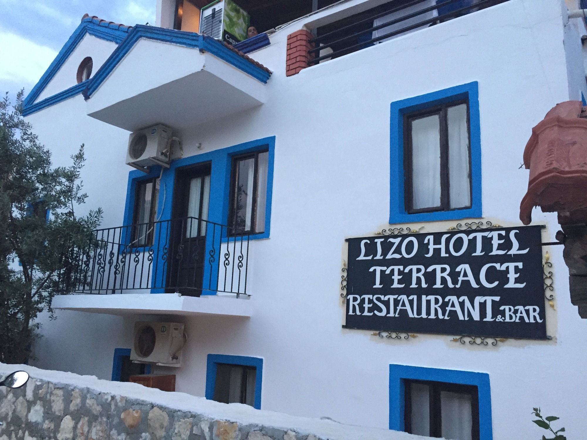 Lizo Hotel Калкан Экстерьер фото